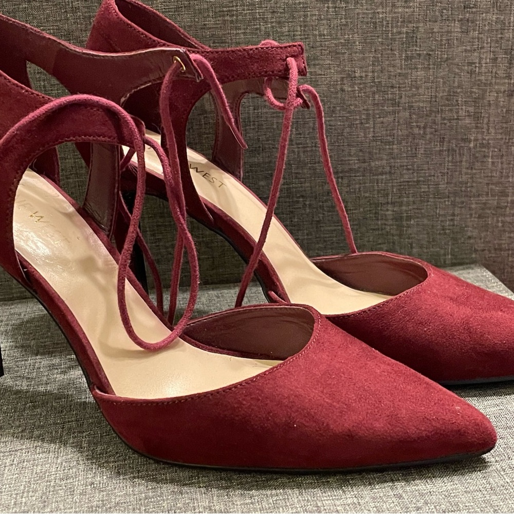 Elegant Burgundy Women's Heels
